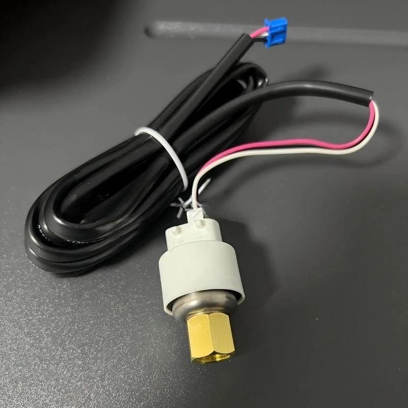 Pressure transmitter YCQB02L145 pressure switch YCQB02L146