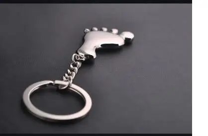 

100pcs/lot fashioncreative style foot keychain woman man alloy foot key ring