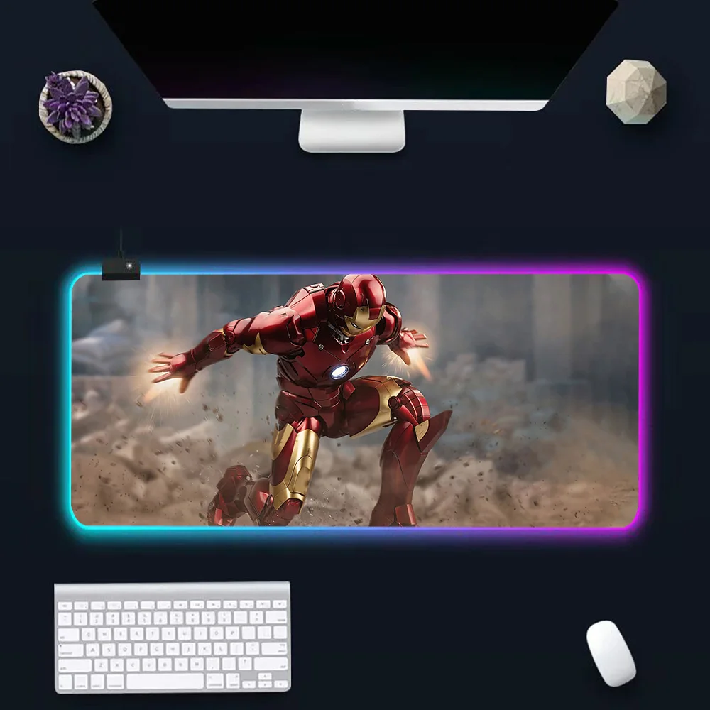 Homem de ferro RGB LED Glowing Mouse Pad, Teclado PC Gamer Mousepad, Borracha Gaming Computer Mausepad