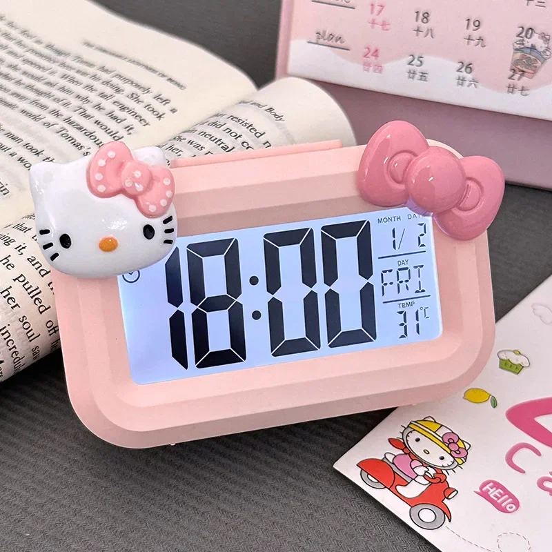 Sanrio Hello Kitty Alarm Leuke Kitty Kat Noctilucent Wekkers Cartoon Mini Wekkers Slaapzaal Desktop Ornament Geschenken