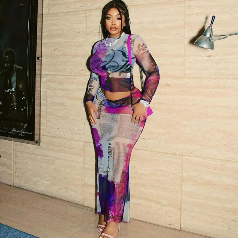 Sexy carta cor impressão maxi vestido define feminino conjunto de duas peças malha pura manga longa o pescoço colheita superior e saia longa conjuntos de correspondência