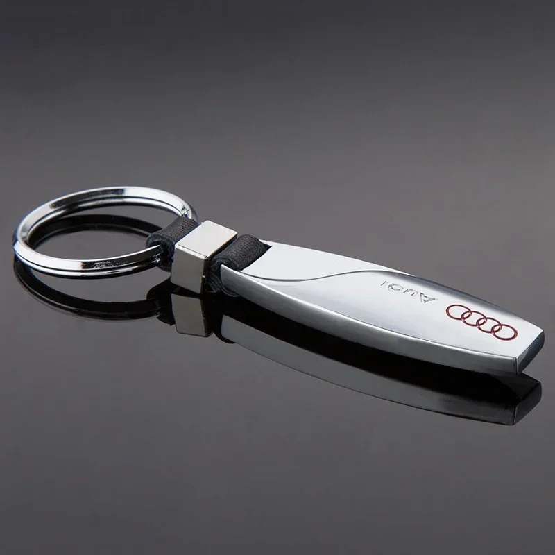 Car Logo Keyring Pandant Key Chain Holder for Audi A5 A3 A6 A4L A6L B5 B6 B8 C5 Q3 Q5 Q7 S4 S5 S6 SQ3 SQ5 RS3 RS4 RS5 RS6 RS7 TT