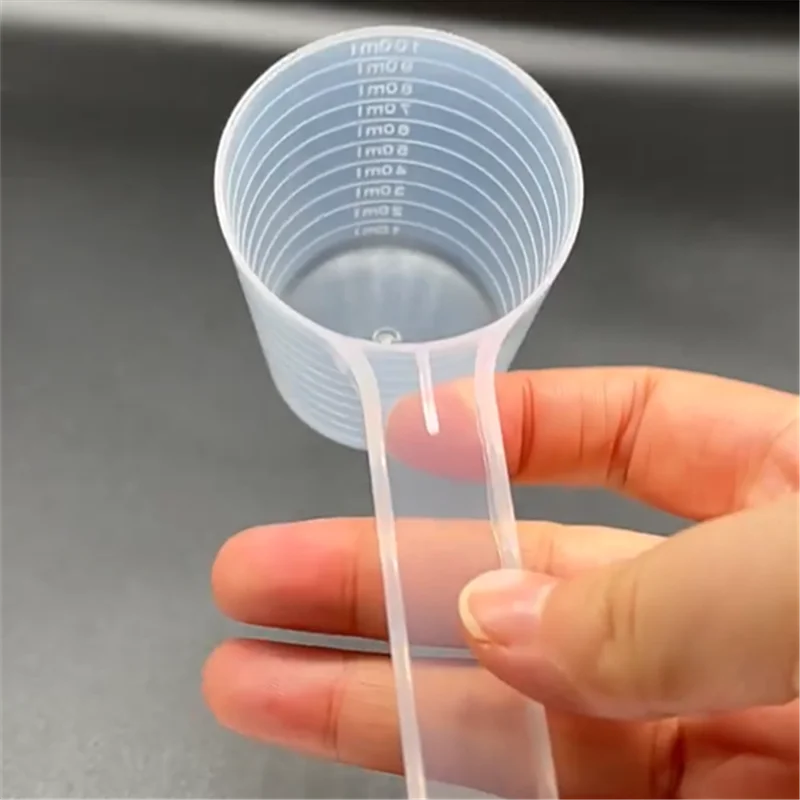 

Plastic Feeding Shovel 50g 100ml Kitchen Pet Tableware Supplies Transparent Pet Measuring Spoon for Dogs And Cats with Scale
