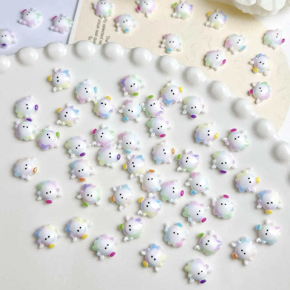 Abalorios para uñas de Ángel pequeño de colores con bonitos dibujos de resina 3D, piezas de decoración para uñas mixtas de Ángel regordete, suministros para manicura DIY