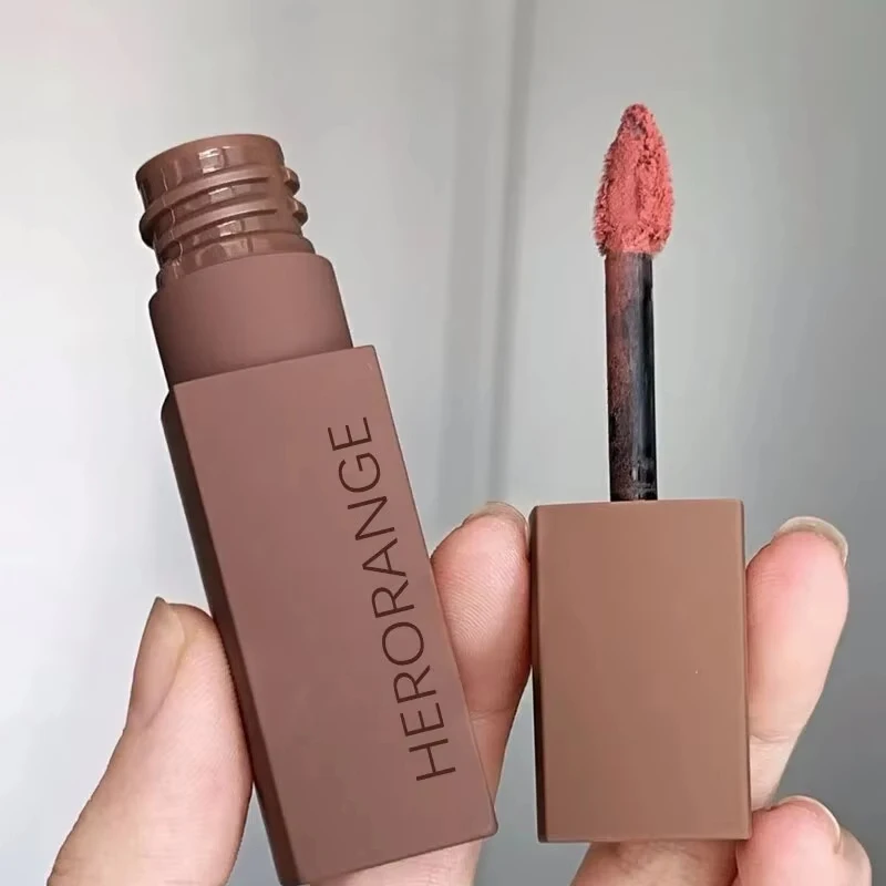 HERORANGE Rossetto Opaco Vellutato Lunga Durata Impermeabile Non Macchia Gloss Labbra Setoso Morbido Effetto Nebbia Cosmetici per il Trucco