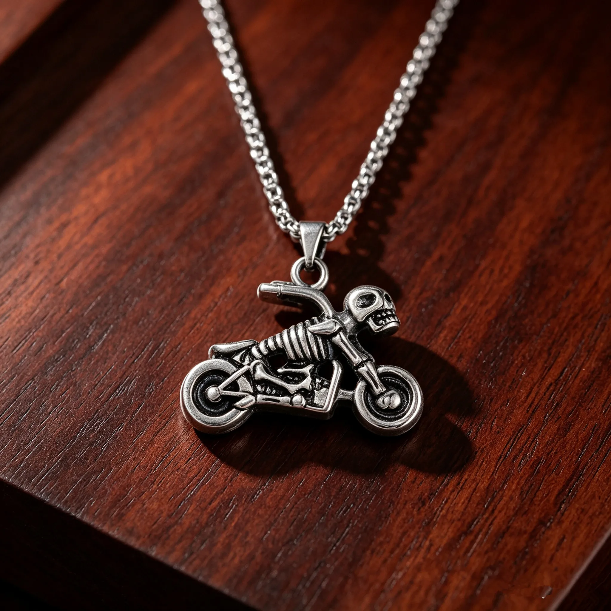 Vintage Skeleton Motorcycle Pendant Necklace for Men Stainless Steel Antique Silver Biker Skull Rider Box Chain Punk Gothic Reli