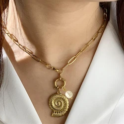 2PCS Women Neck Chain Stainless Steel Golden Choker Snap Hook Pendant Necklace Pearl Shell Sea Star Conch Pendant Chunky Jewelry