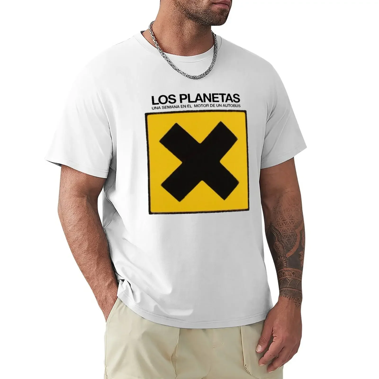 

Los Planetas Los Planetas Una Semana en el Motor de un Autobús T-Shirt tops mens plain t shirts