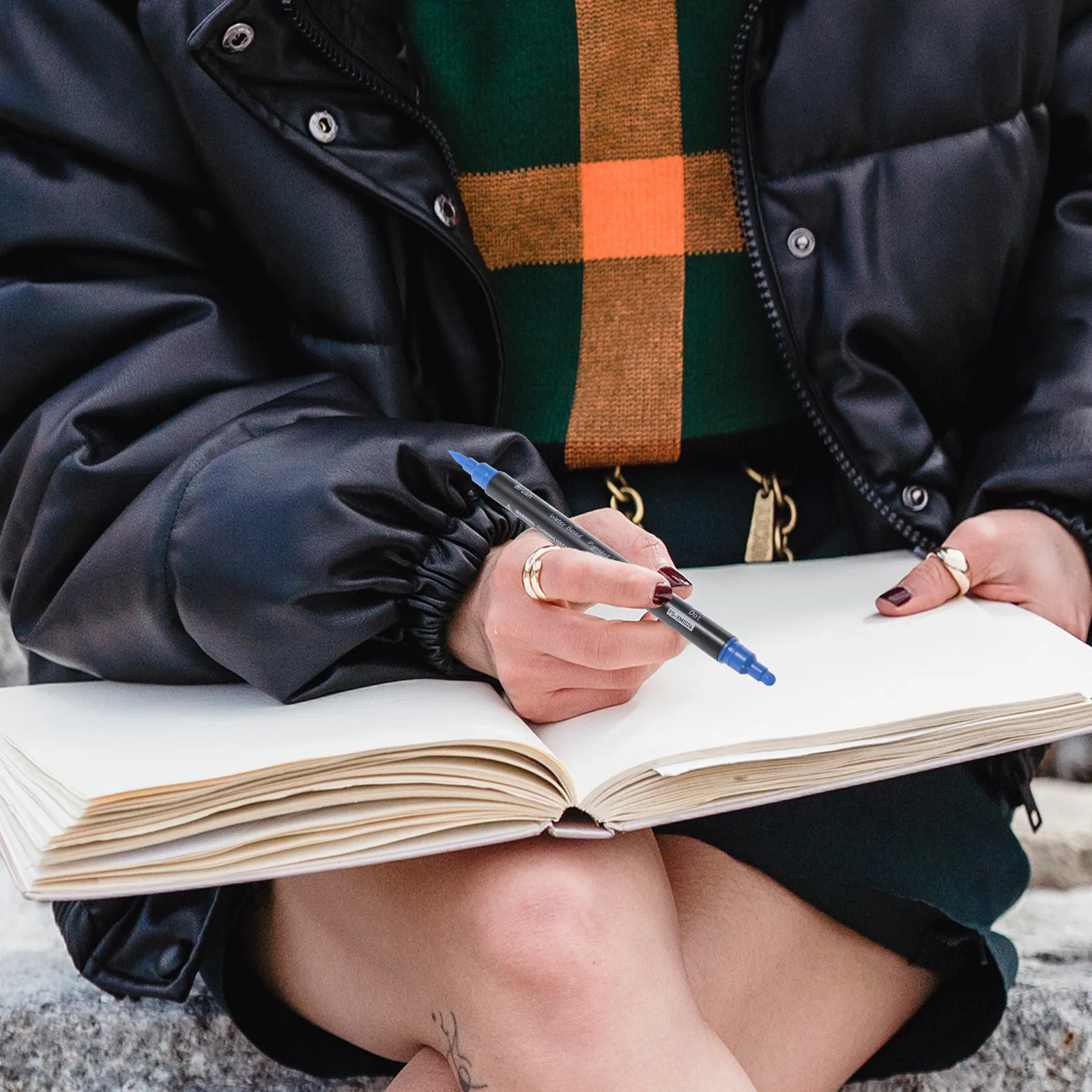 

Набор акриловых маркеров с двойным наконечником, быстросохнущие, для рисования, скетчинга, раскрашивания, художественные принадлежности