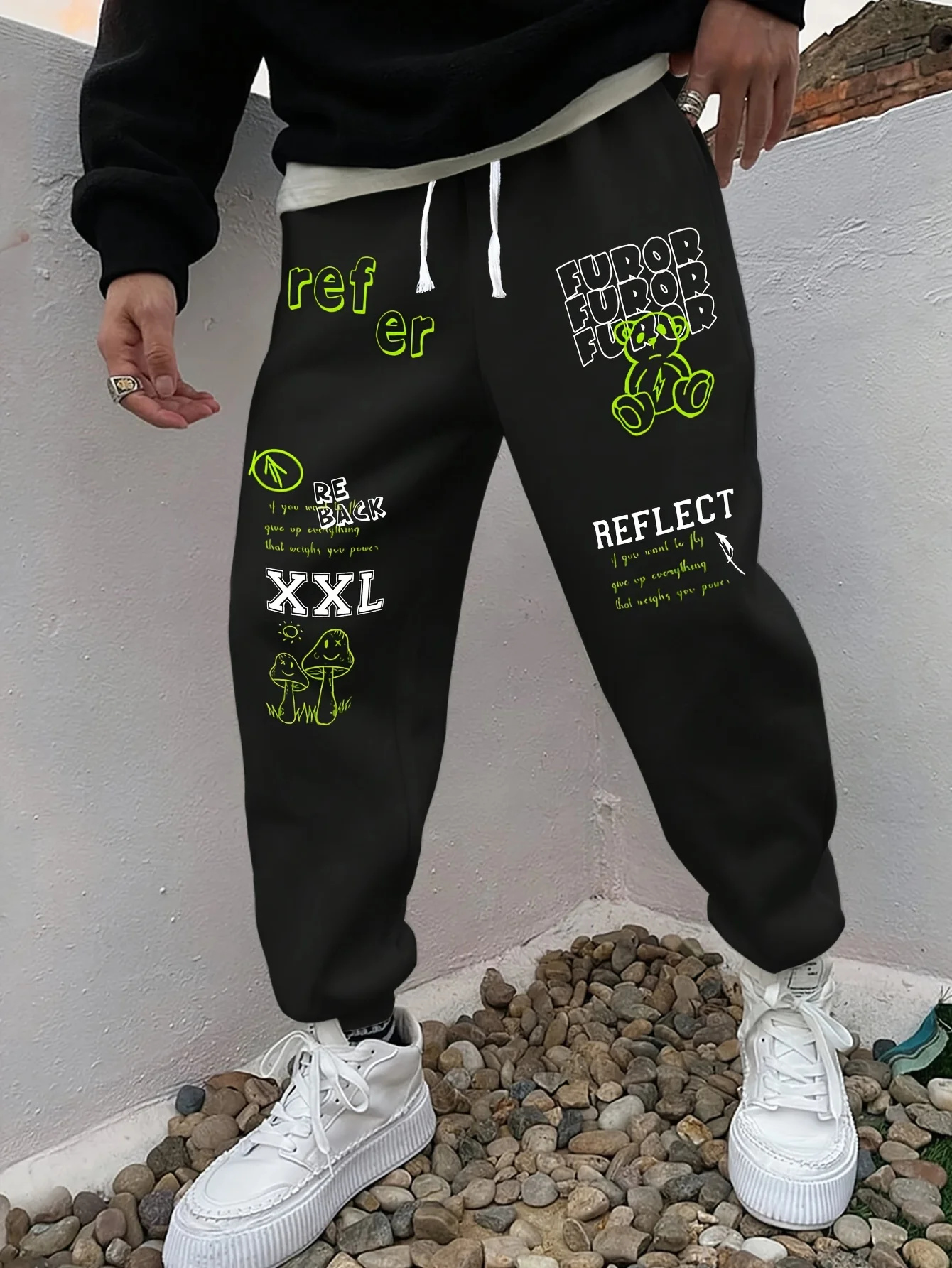 

The new men's trousers for Spring and Autumn 2025 are skin-friendly soft casual and fashionable with letter prints