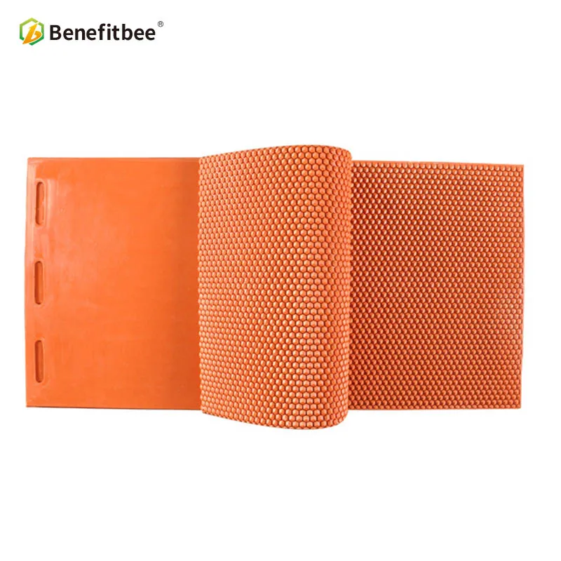 

1PCS Beekeeping Beeswax Foundation Sheet Press Silicone Mold Basic Beekeeper Honey Comb Tools Radom Color 420*220mm Benefitbee