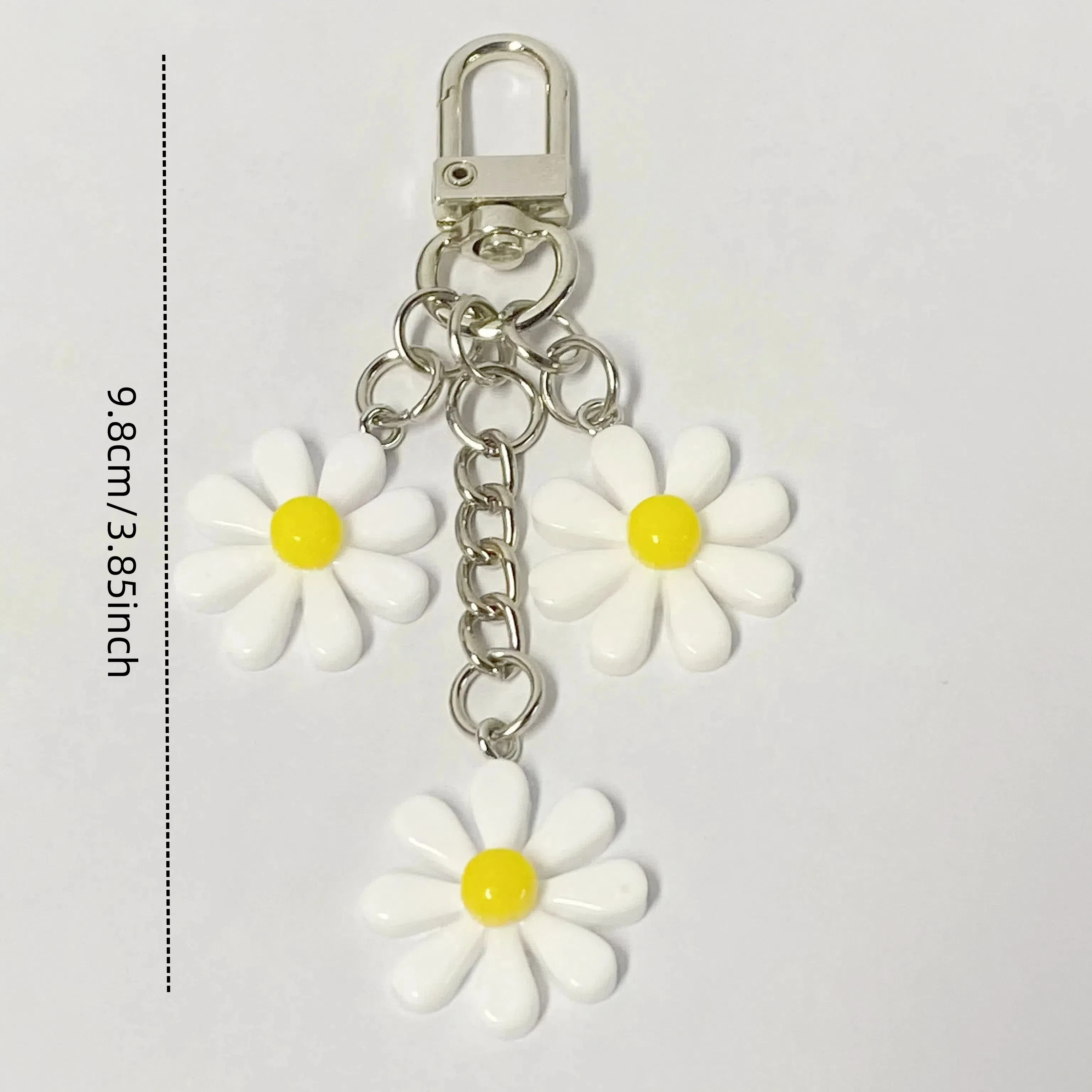سلسلة مفاتيح ديزي بيضاء ، هدية زخرفية أنيقة للنساء ، لطيفة ، 1 * * #3