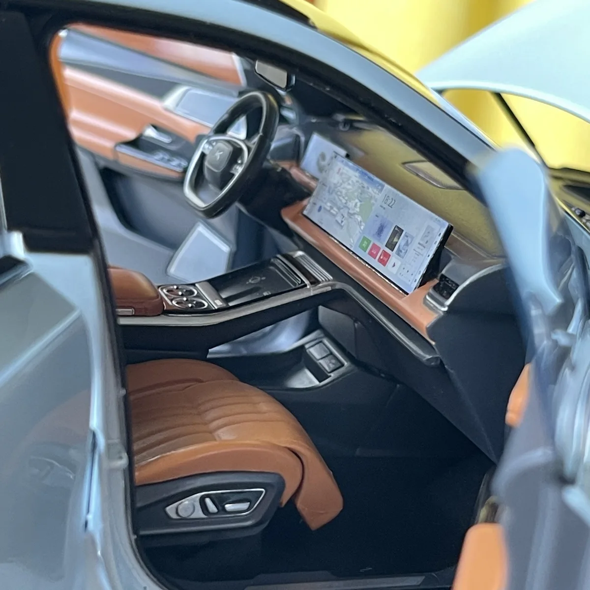 XPENG G9 Alloy Diecast، نموذج سيارة، Xiaopeng SU، مع نموذج كومة شحن، مجموعة، عرض، هدايا لعبة الرجل الصبي، أزرق، رمادي، 1: 18