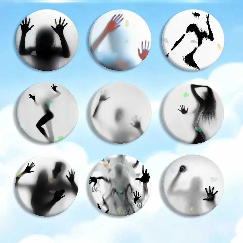 

A-Abstract Silhouette of Nude Woman Badges Creative Tinplate Button PinsBrooch Badge Clothes Backpack