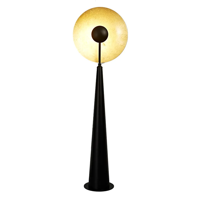

Italian designer retro Roman living room sofa decoration floor lamp, bedroom bedside resin medieval table lamp