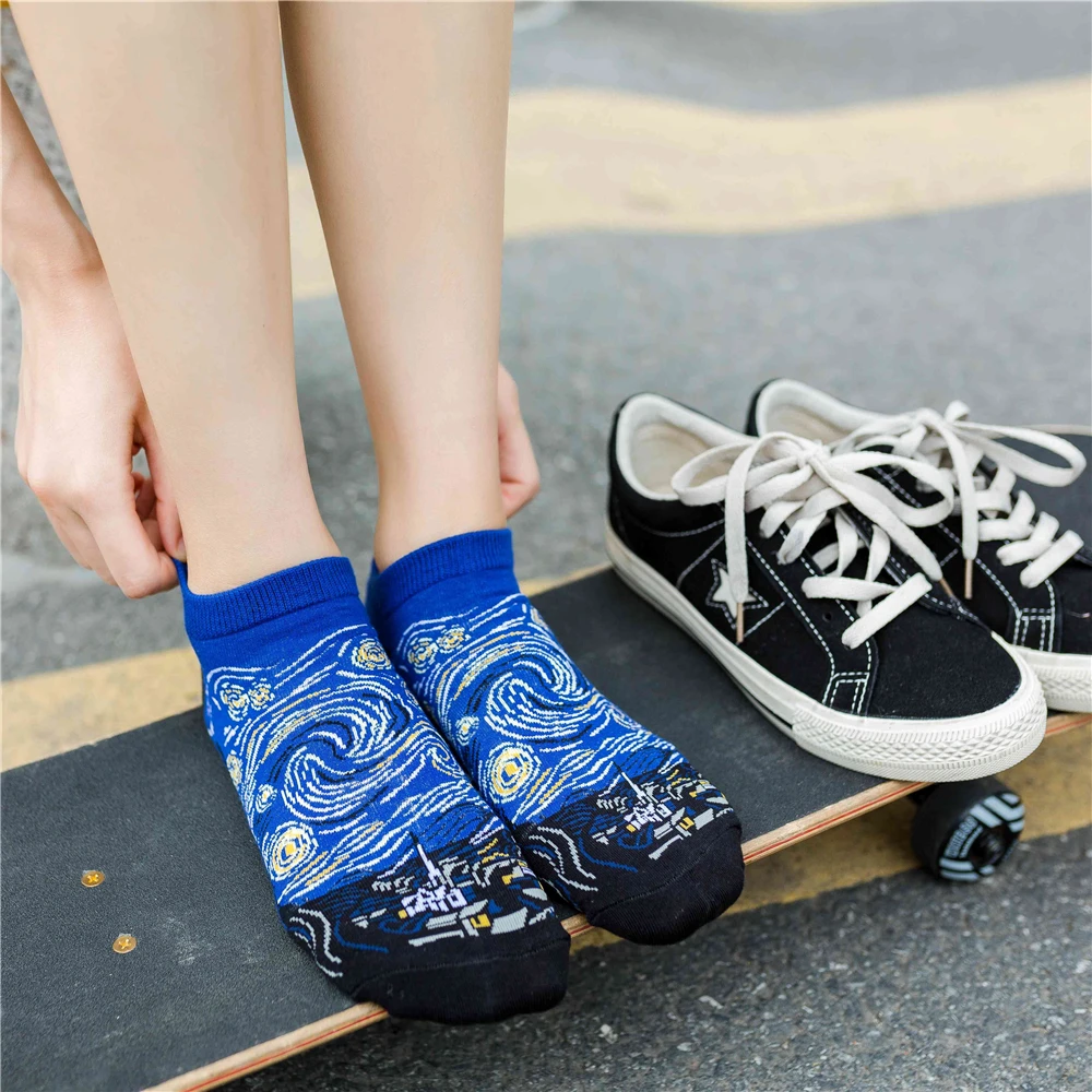 Women's New Retro Art Mural World Famous Oil Painting Series Funny Angel Mona Lisa Scream Van Gogh Starry Sky Short Ankle Socks