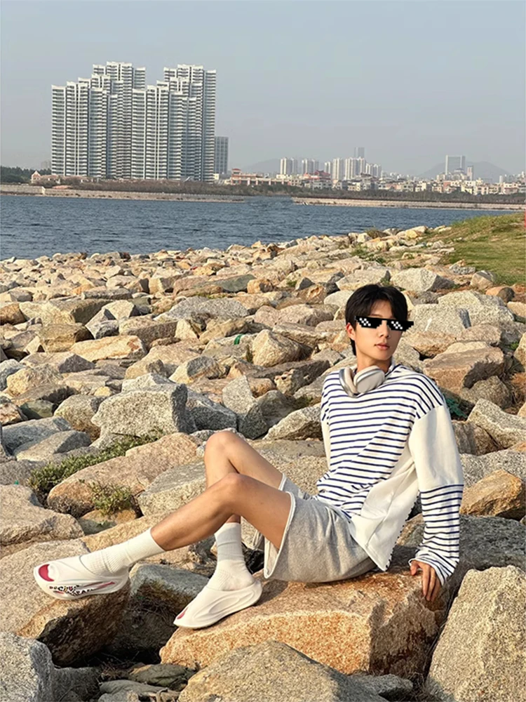 

Мужская толстовка оверсайз с длинным рукавом и капюшоном в корейском стиле, повседневная, в полоску, с лоскутным узором, молодежная, модная