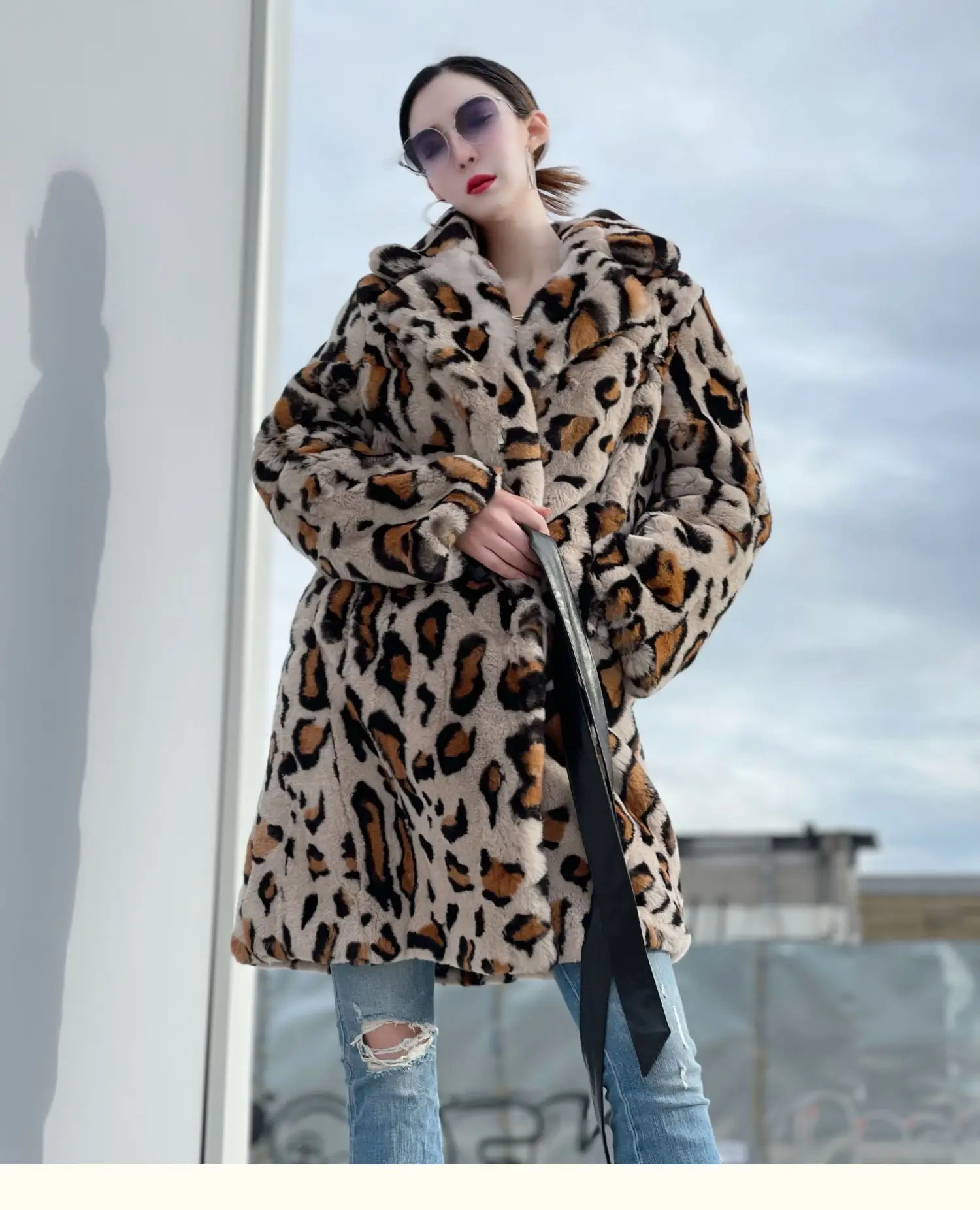 

FURYOUME Women's Natural Rabbit Fur Coat Long Leopard Pattern Suit Collar Leather Belt Real Fur Jacket Fashion Winter New