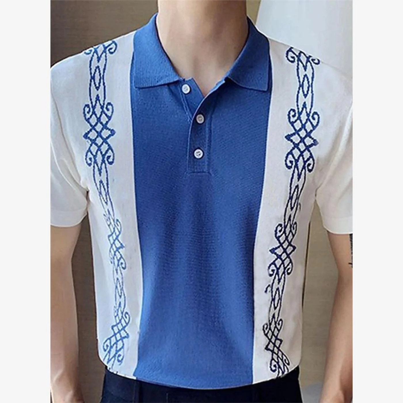 

Летняя прохладная шелковая вязаная футболка для мужчин, повседневный свитер с цветными блоками, модный городской стиль, свободный крой, короткий рукав.