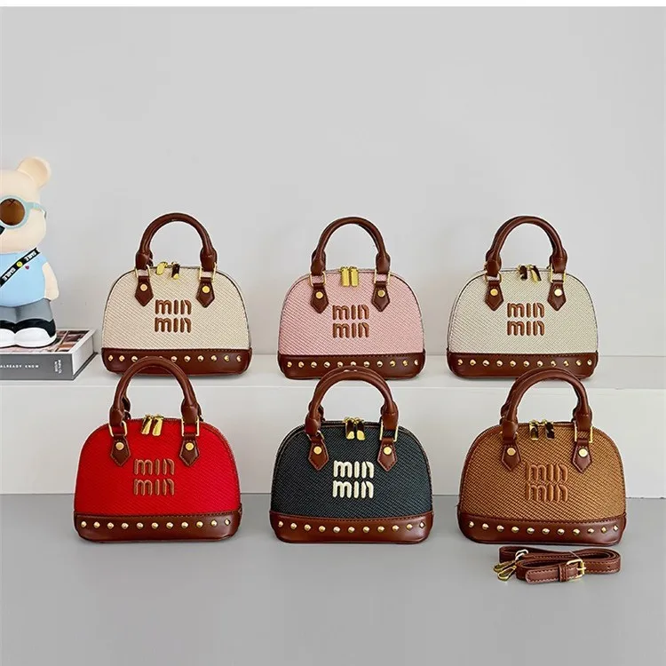 

Simple, fashionable and versatile, foreign style, cool, small and lightweight, trendy single shoulder portable shell