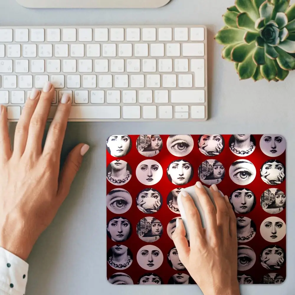لوحة ماوس Face Art Fornasettie لعبة رياضية إلكترونية عالمية لسطح المكتب كمبيوتر محمول بسيط مكتب مطاطي صغير غير قابل للانزلاق 450x400x3 مللي متر