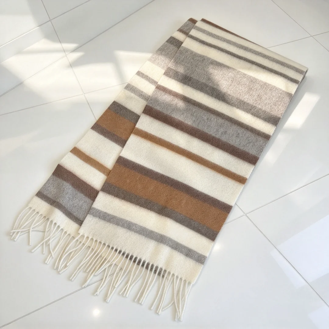 Luxury Brand Warmer Soft Scarf Women's Shawl Neck Handmade Fashion Scarf Minimalist Versatile Premium Ideal for Gifting 30*180cm