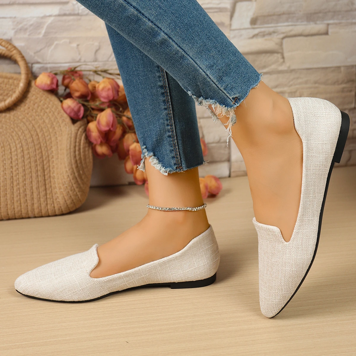 New Women fabric Casual sneakers Solid Color Loafers Shallow Mouth Female Low Heels Lightweight Women Single Shoes Zapatos Mujer view 5