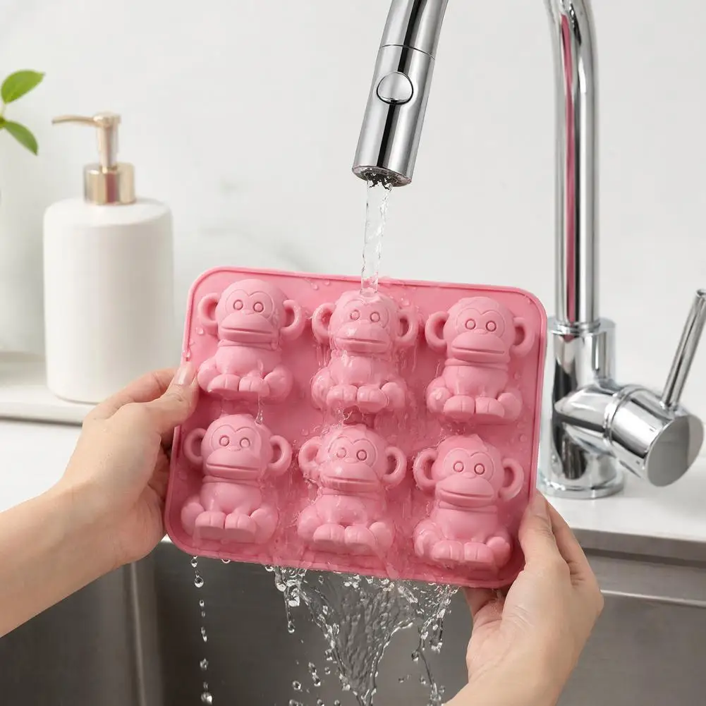 Silicone Ice Cube Tray Silicone Ice Tray with Leak-proof Lid Monkey-shaped 3d Mold for Ice Cubes Chocolate Jelly Mini for Kids