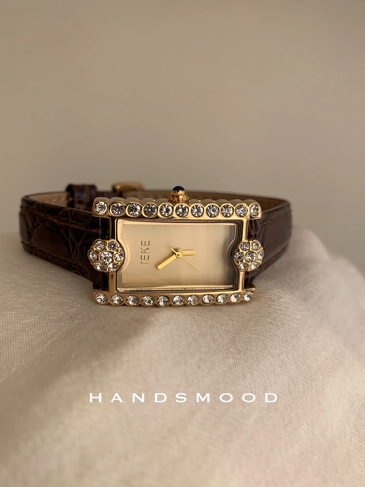 Zegarek damski kwarcowy w stylu retro, elegancki, prostokątny, skórzany, luksusowy, z akcesoriami do zegarków, ekskluzywny zegarek damski.