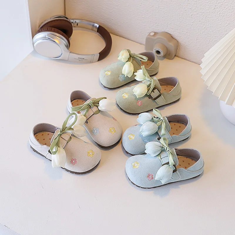 

Spring Autumn Sweet Girls Embroidered Flat Shoes Elegant New Children's Fashion Princess Dress Shoes Causal Kids Leather Shoes