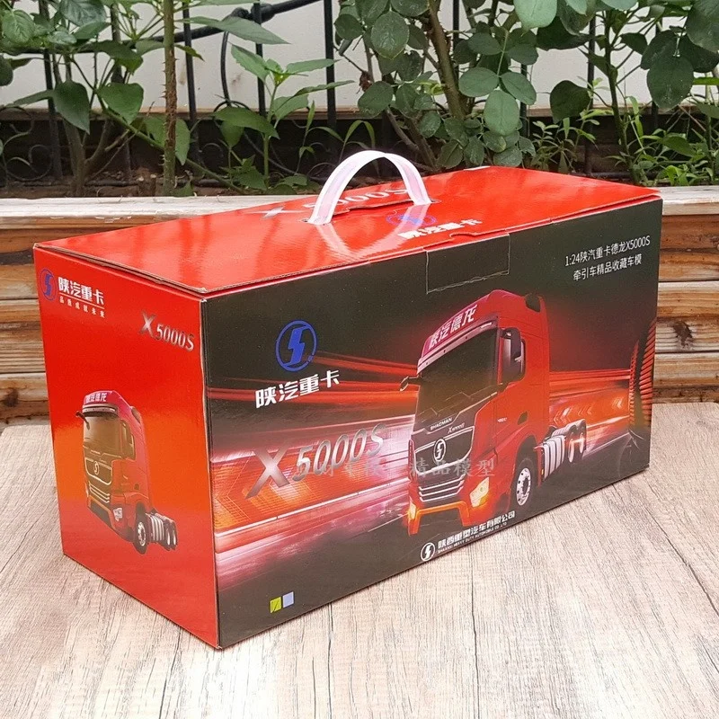سبيكة نموذج هدية 1:24 مقياس SXQC Delong X5000S شاحنة الغاز الطبيعي جرار المركبات DieCast لعبة نموذج للتجميع