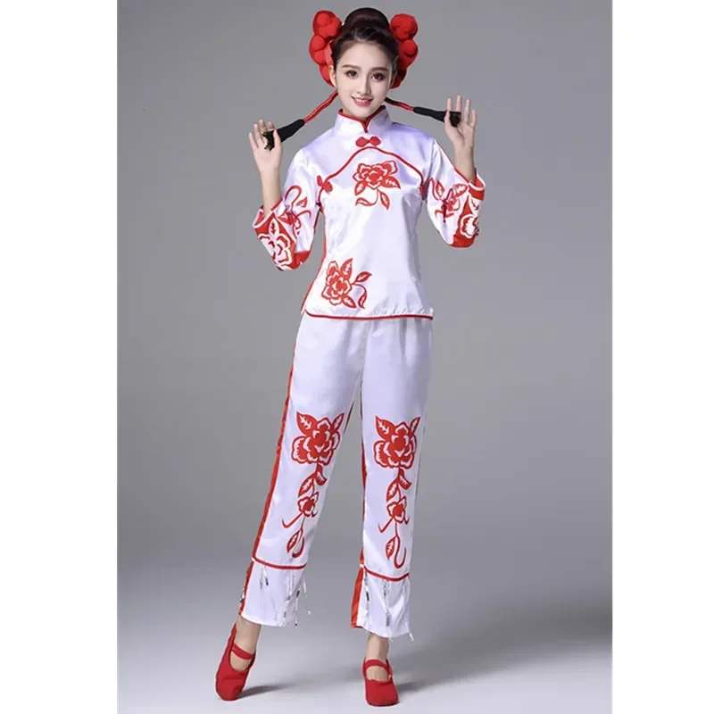 Nowe wycinki papieru Kostium dziewczęcy Kostium taneczny Krajowy kostium Yangko Konkurs występów scenicznych dla dorosłych