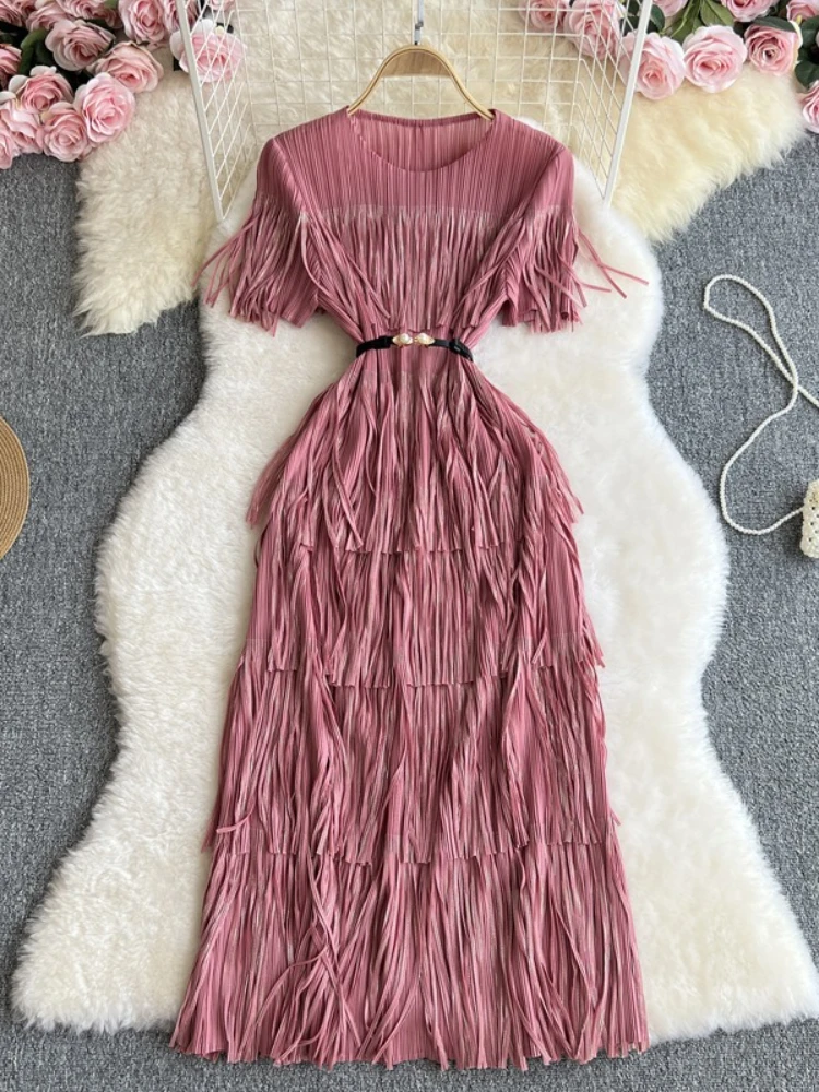 

2025 Fringed Bronzing Short-sleeved Pleated Dress New Elegant Loose Cake Dresses Summer Women's Clothing