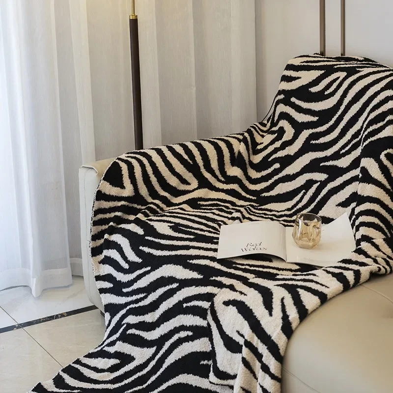 

Premium zebra pattern half fleece blanket office siesta siesta blanket aviation blankets decorative blankets