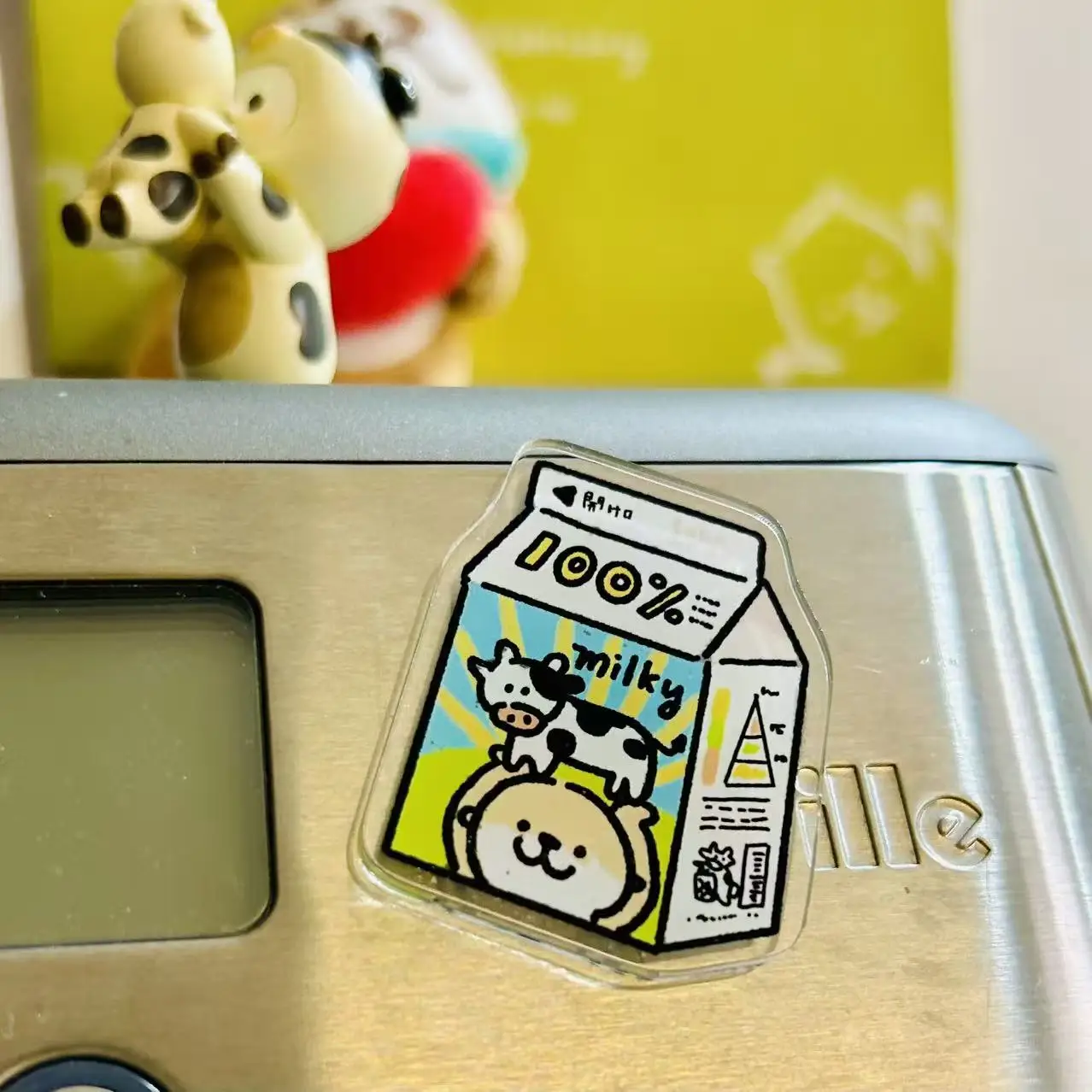 chaveiro-de-leite-fofo-original-pingente-criativo-de-acrilico-para-presentes-festivos-e-amantes-de-anime