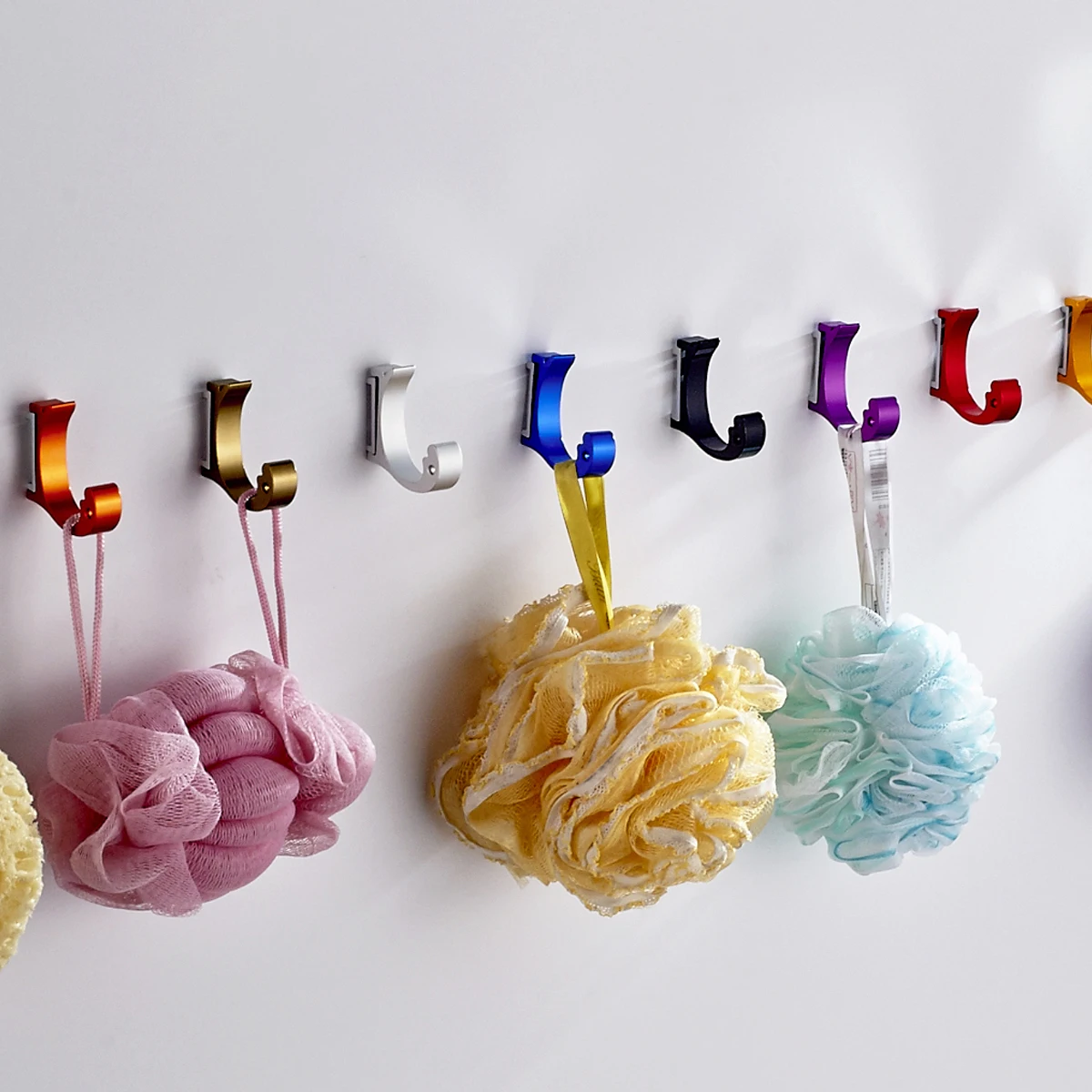 

2pcs Colorful Clothes Hooks Aluminum Single Wall Hanger For Bathroom Bedroom Kitchen Garage Storage Dolphin Design Coat Hat