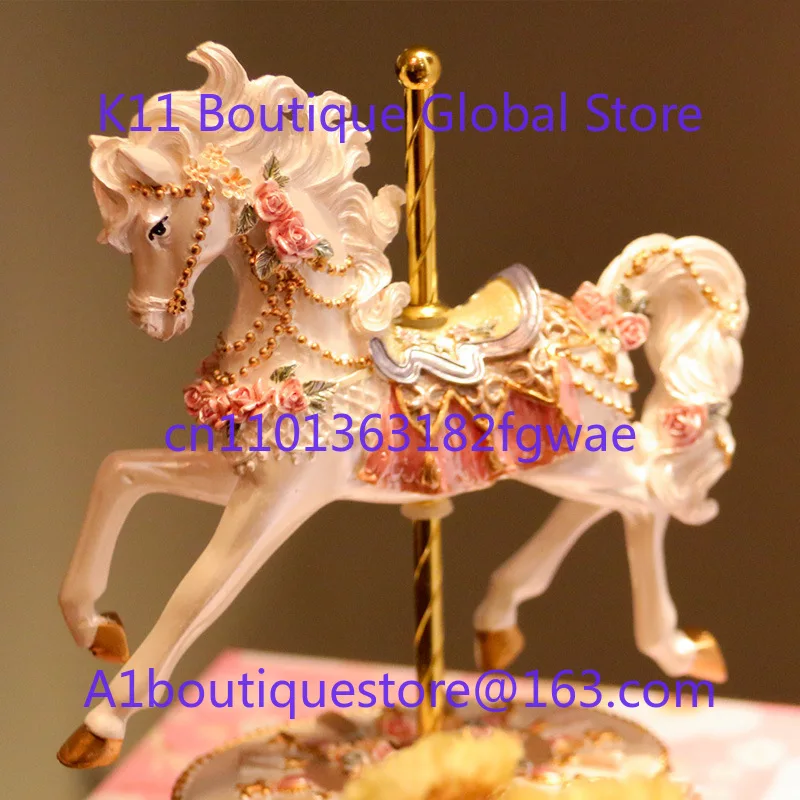 Carousel Horse Statue Vivid Details Music Box for Desktop Cabinet Bedroom