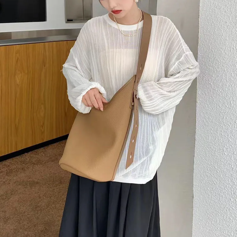 2023 New Women Head Genuine Leather Shoulder Messenger Cross Body Bucket Luxury Brand Purses And Handbags Armpit Retro Bags