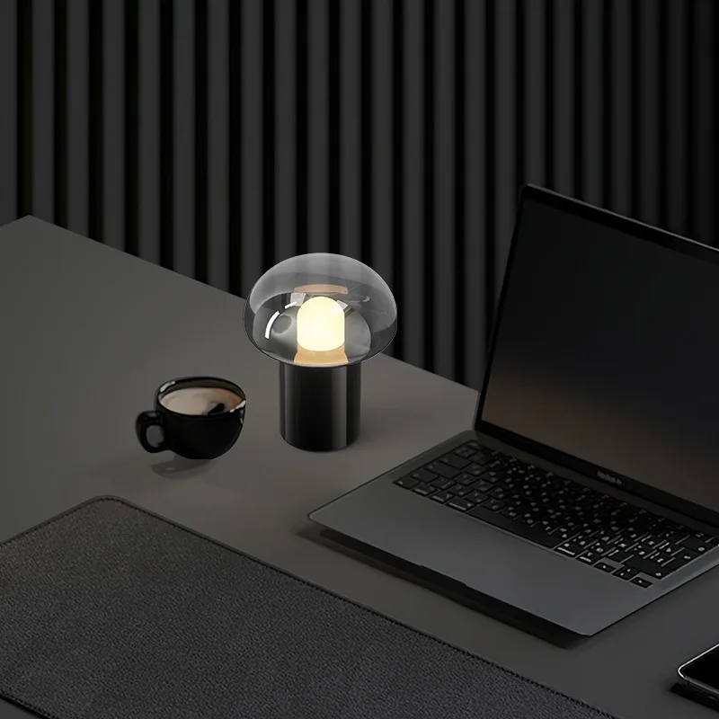 

Explosive Creative Simple Creative Glass Mushroom Light Luxury Desk Lamp Modern Bedroom Bedhead Personalized Lighting