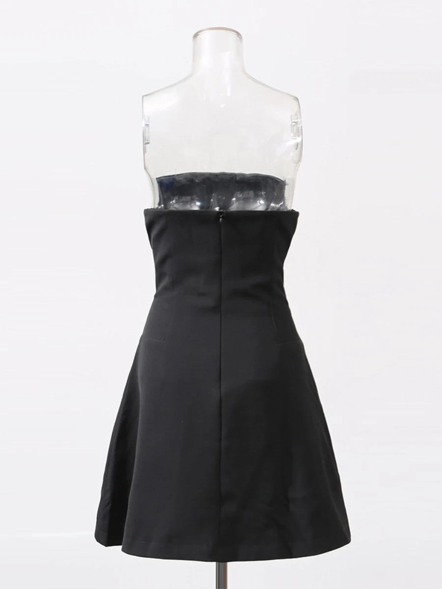 TWOTWINSTYLE Afslanken Gesplitste Diamanten Elegante Mini Jurken Voor Vrouwen Strapless Mouwloze Hoge Taille Temperament Jurk Vrouwelijke