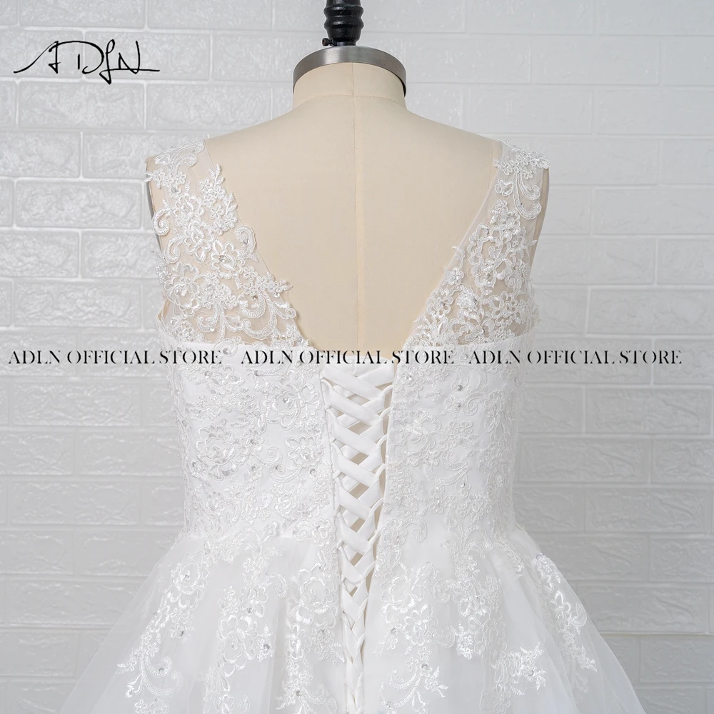 Elegant V-Neck Appliqued Plus ขนาดงานแต่งงานชุด Custom-Made Organza Lace-Up A-Line ขนาดใหญ่ชุดเจ้าสาว Robe De mariage