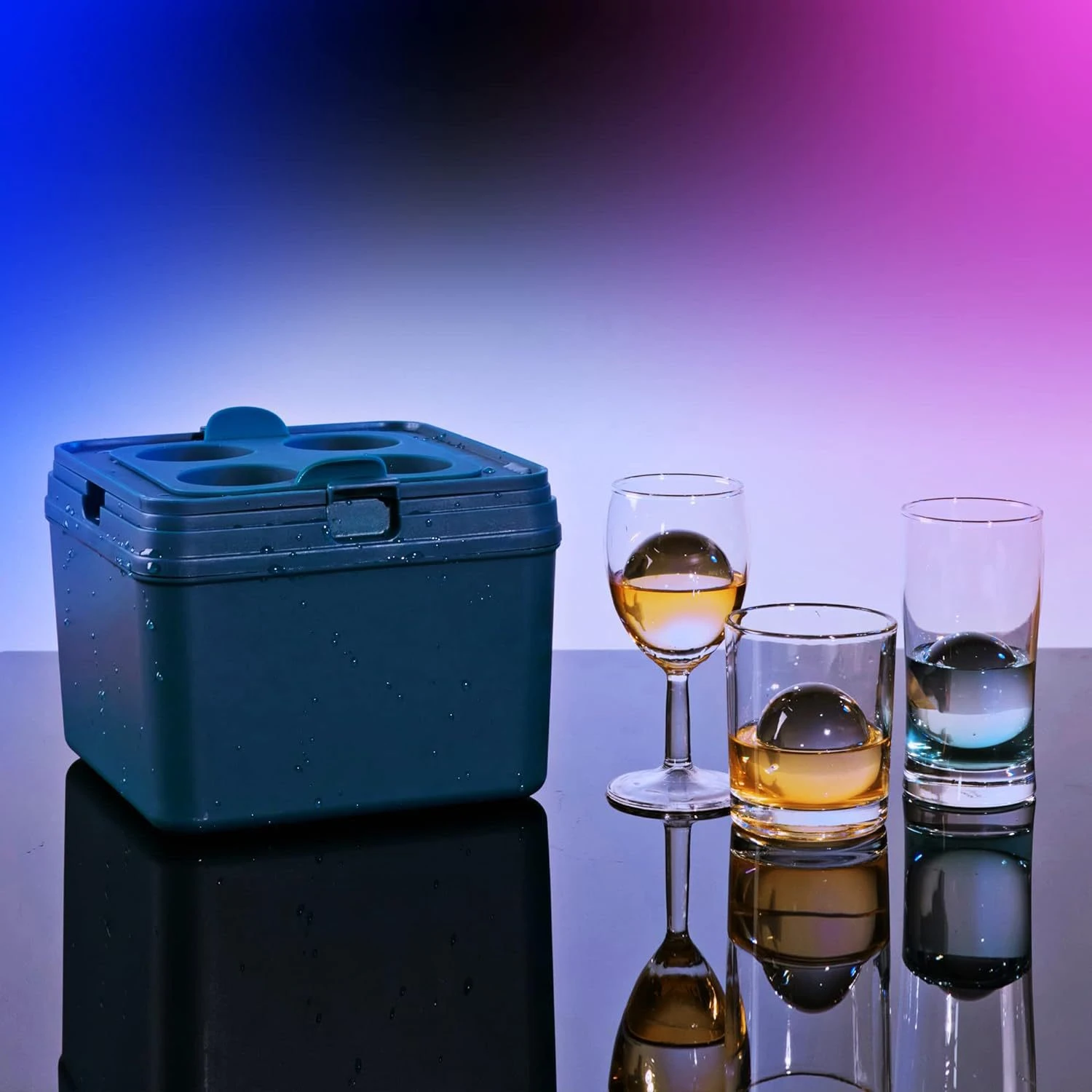 Crystal Clear Ice Ball Maker, 4 Large 1.9inch/5cm Clear Sphere Ice Cube Maker for Whiskey , Cocktails & Bourbon Cooling