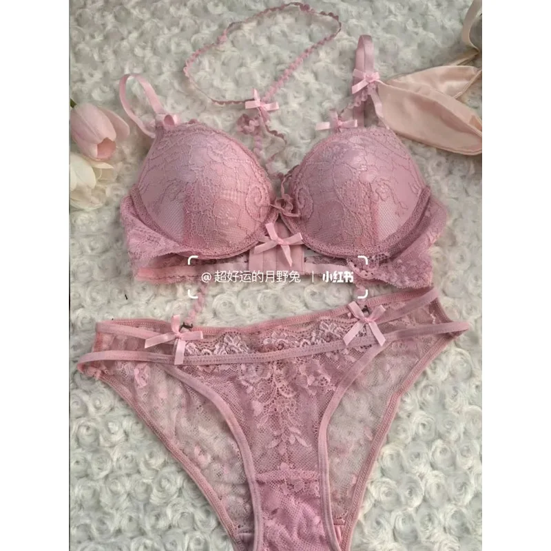 Ästhetisches mehrlagiges Spitzen-BH-Set – ausgehöhltes Neckholder-Top mit Schleife, innerer roter Schnür-BH, zweiteilige passende Dessous für Damen AB