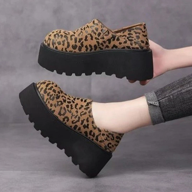 Leopard Frauen Müßiggänger Schuhe Wohnungen Plattform Mode Schnee Stiefel Winter Kleid Lolita Schuhe 2025, Elegante Casual Walking Dame Zapatos