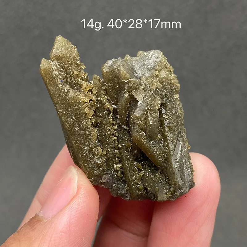 100% Natural Green Curtain Crystal Raw Mineral, Healing Crystal, Collectible Beads