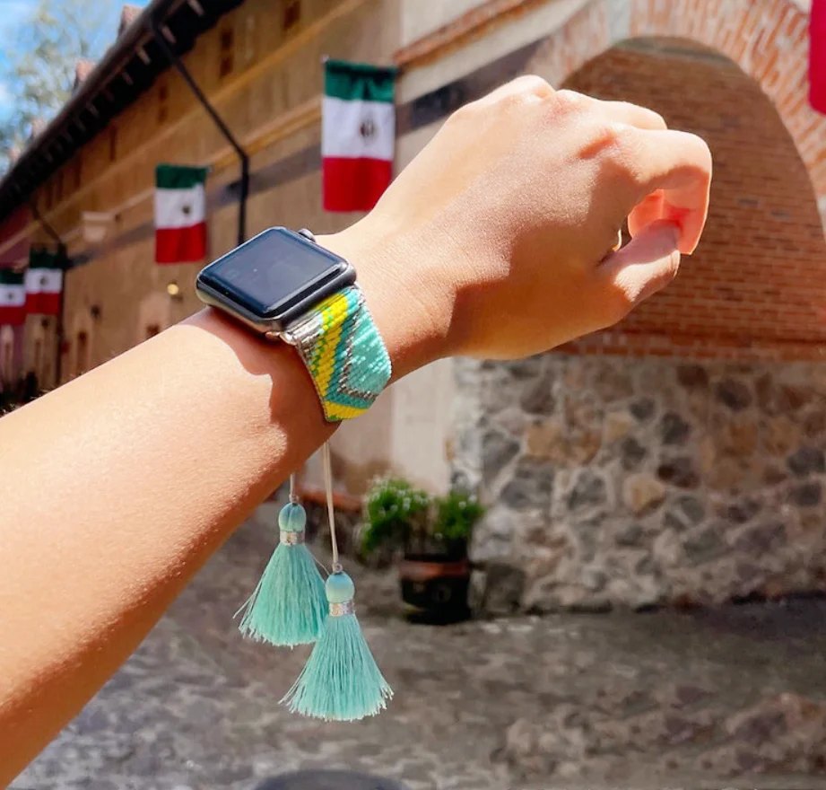 Hot Selling New Design Luxury Miyuki Beads Letter Apple Watch Band Fitness Smart Strap for Apple Watch Band