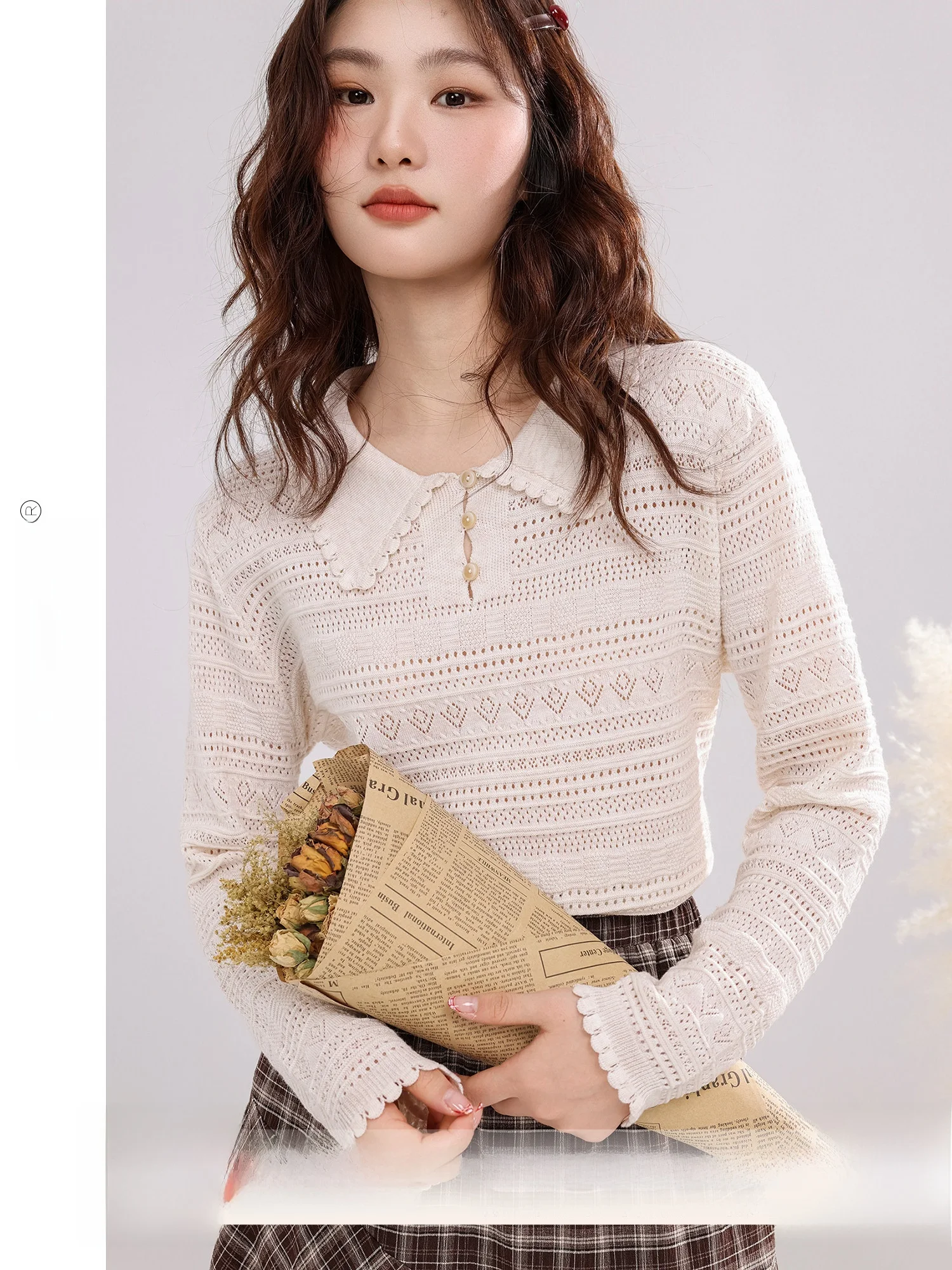 

Wior Old Memory Hollow out Knitted Long Sve Women's Top Vintage Design Slimming Polyester Fiber Blend Regular Fit