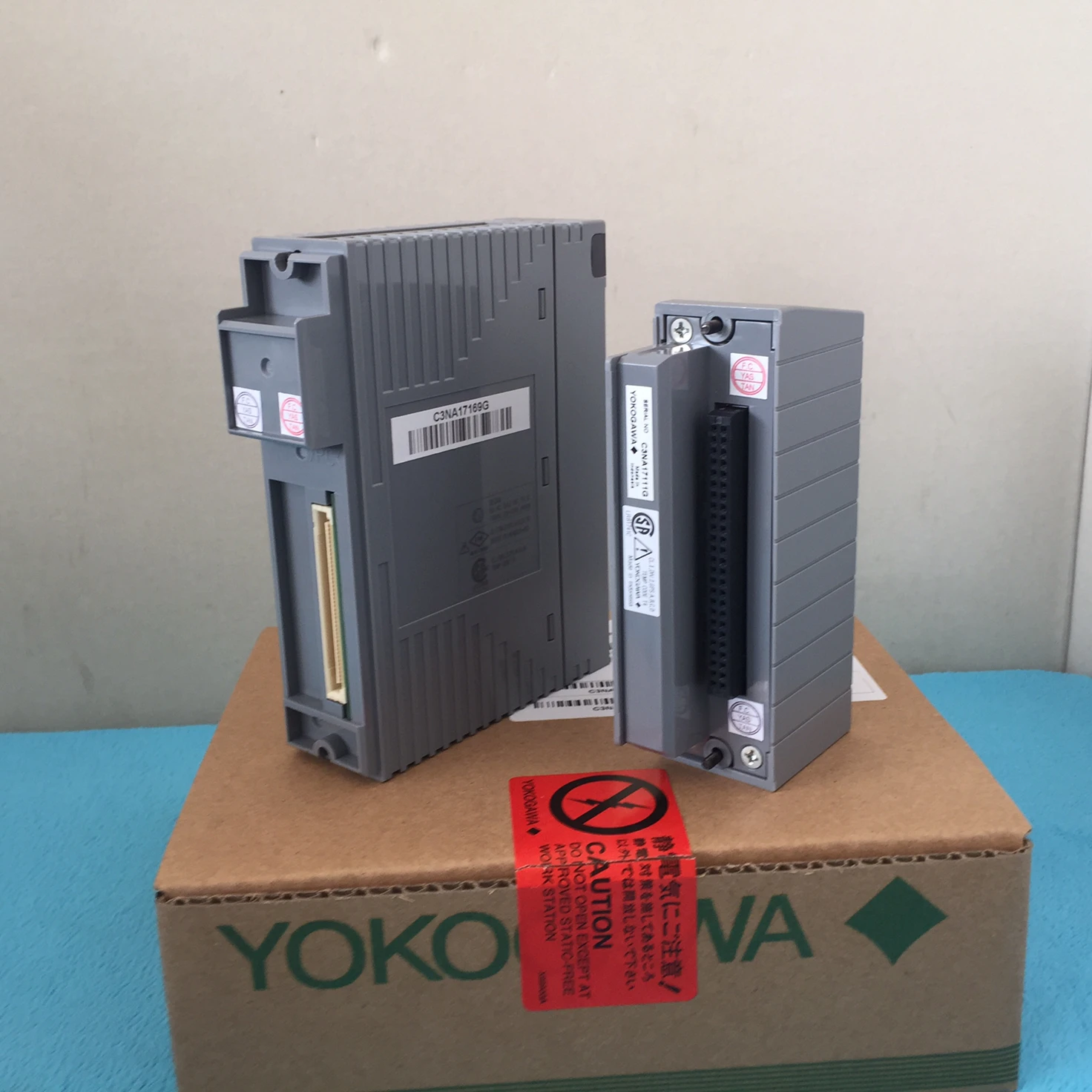 YOKOGAWA DCS ADV151-P00 S2 + ATB5S-00 S2