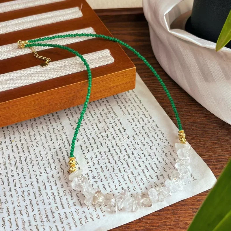 Summer Crushed Ice - A personal favorite of the shop owner: natural white crystal chips and artificial green cat's eye necklace,