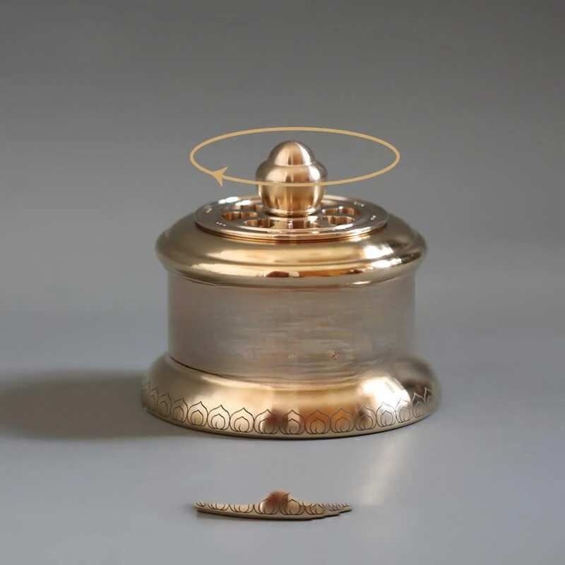 Brass finger twist type warp turning simple ornament turning gold wheel manual desktop